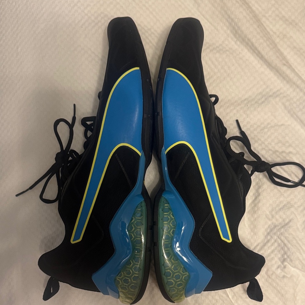 Puma Men's Black and Blue Athletic Sneakers
